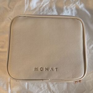 NEW Monat "Glow On The Go" Makeup Travel Case